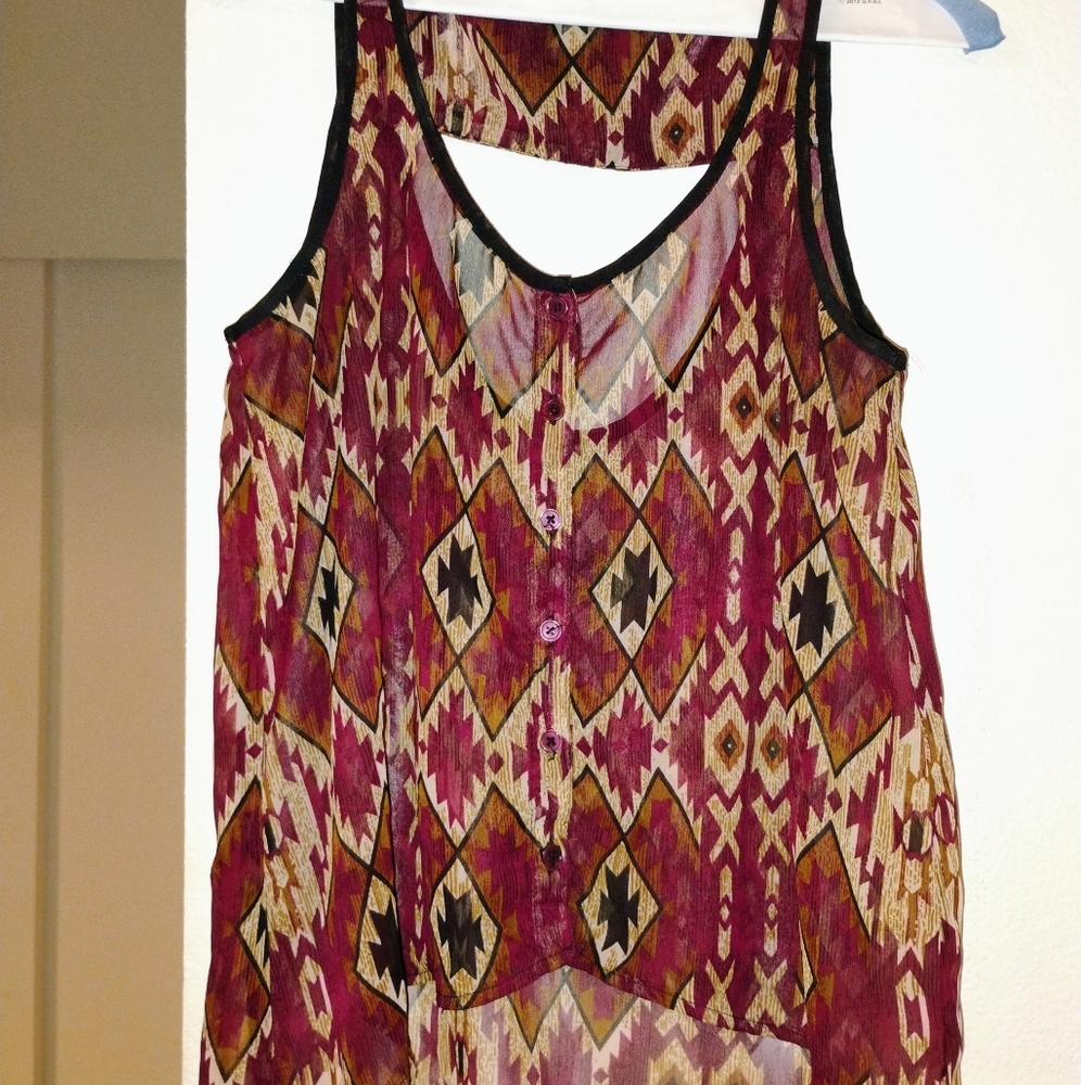 Geometric Print Sleeveless Blouse - Burgundy and Beige